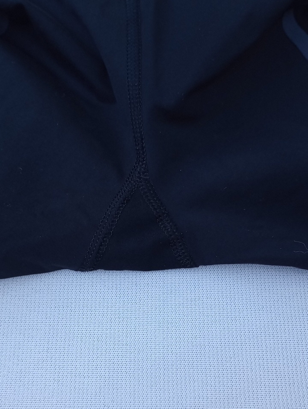 lululemon athletica Black Cropped Women's‎ Jeggings - Picture 4 of 10